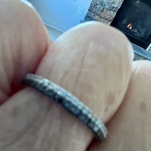 Elegant Silver Band Ring